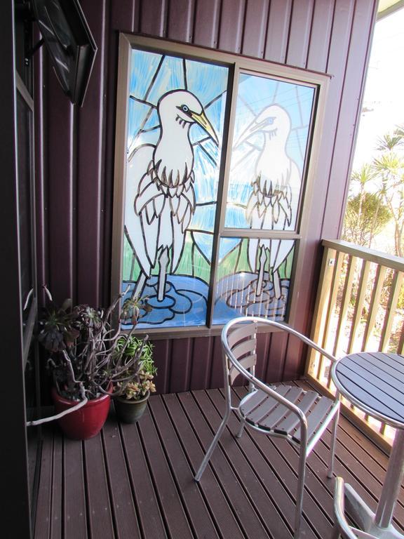 Birdsong Accommodation Хокитика Номер фото